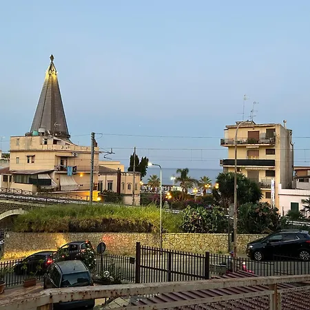 Apartment Casa Di Nonna Pina Giardini Naxos