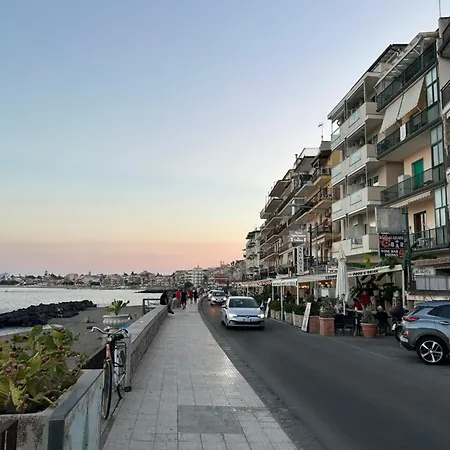 Casa Di Nonna Pina Apartment Giardini Naxos